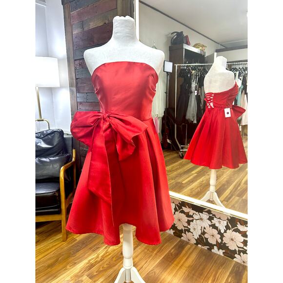 Y2K Strapless Red Satin Mini Dress Small Coquette Oversized Bow Lace Up Corset - Picture 5 of 8